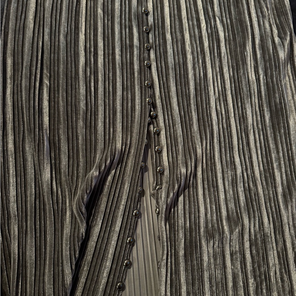 Pleated velvet skirt